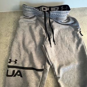Men’s Under Armour joggers